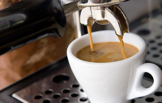 Кофемашина Nespresso не наливает кофе